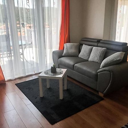 Apartments Sea Star Ivana 산책길 외부 사진