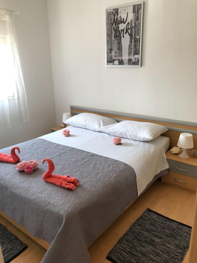 Apartments Sea Star Ivana 산책길 외부 사진